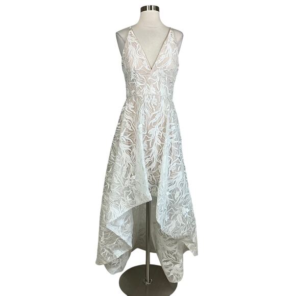 XSCAPE Women's Formal Dress Size 6 White and Pink Lace High Low Evening Gown - Picture 1 of 14